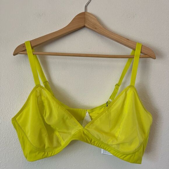 Knix Your Mesh Deep V Bralette in Citron size XXXXL - Picture 2 of 6